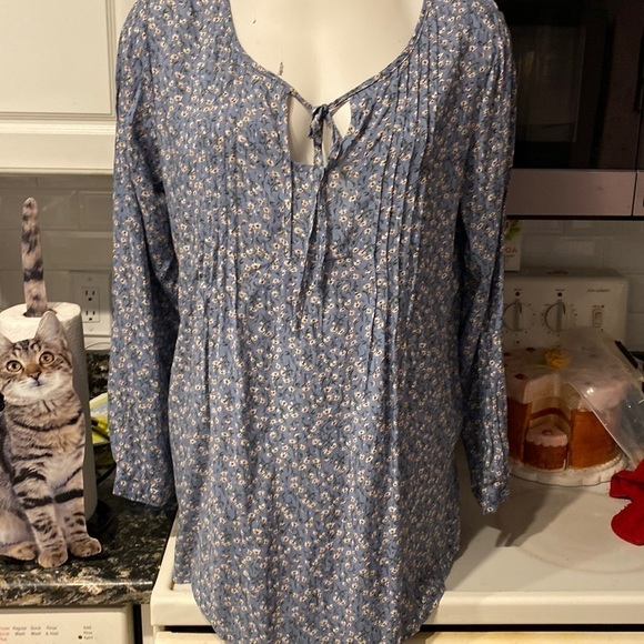 J womens Suzanne Betro casual floral long sleeve plus size top 1X - Picture 1 of 5